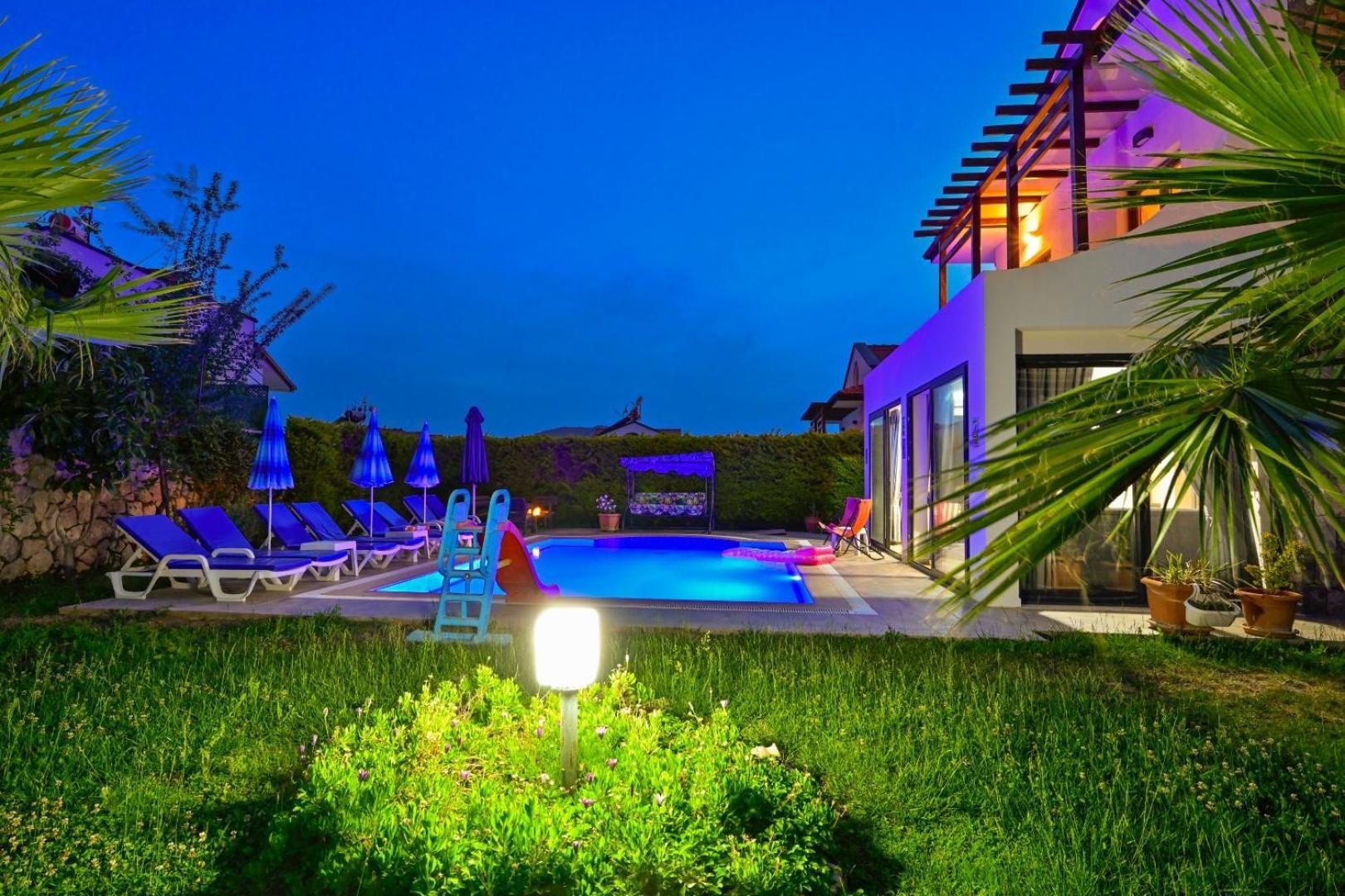 Lorenzo- 4 Bedroom Holiday Villa In Hisaronu 费特希耶 外观 照片
