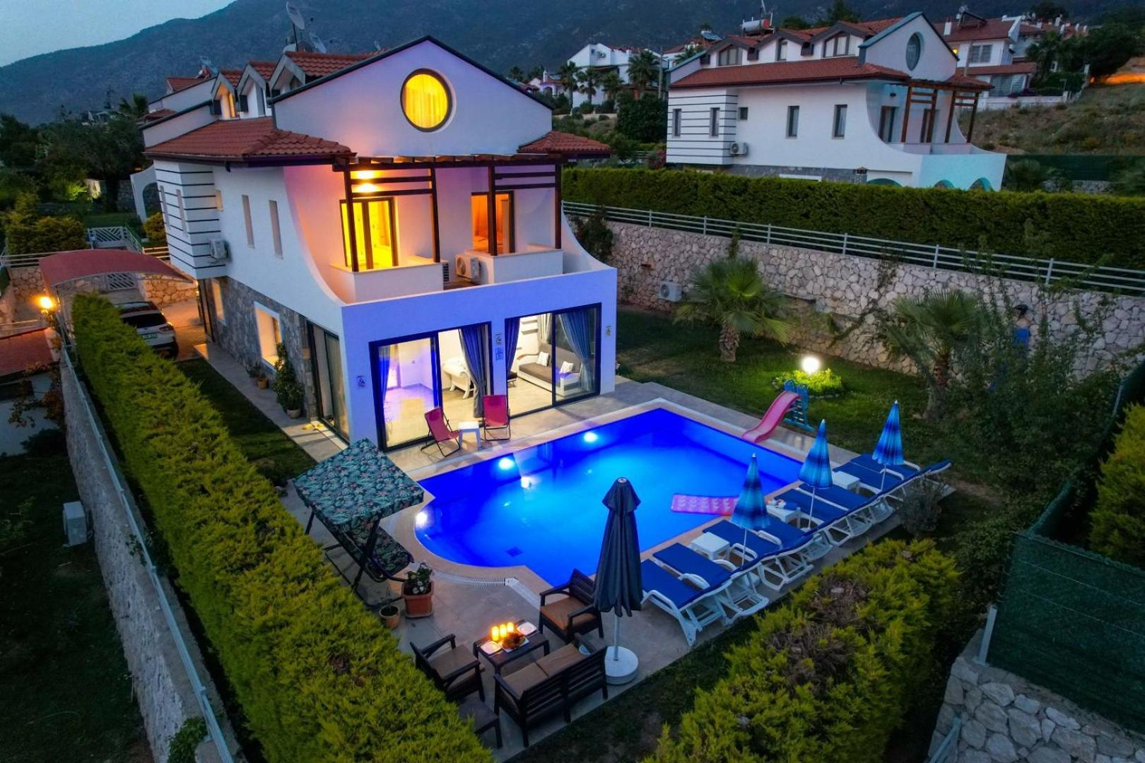 Lorenzo- 4 Bedroom Holiday Villa In Hisaronu 费特希耶 外观 照片