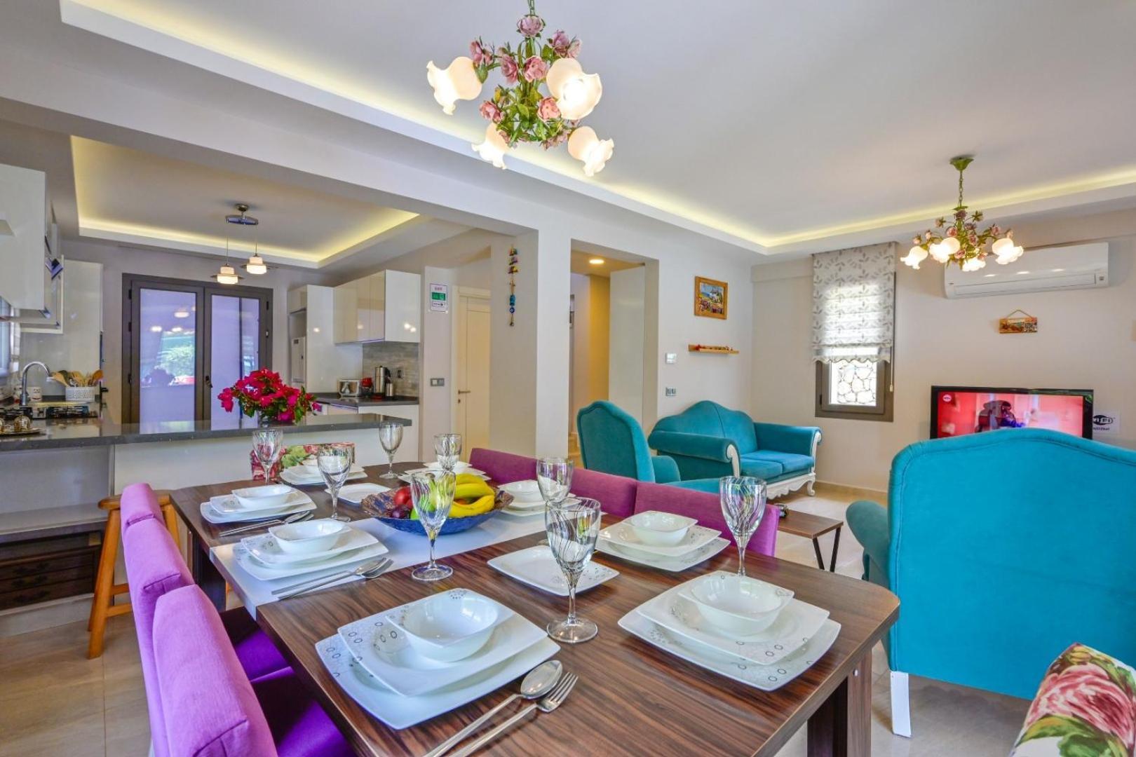 Lorenzo- 4 Bedroom Holiday Villa In Hisaronu 费特希耶 外观 照片