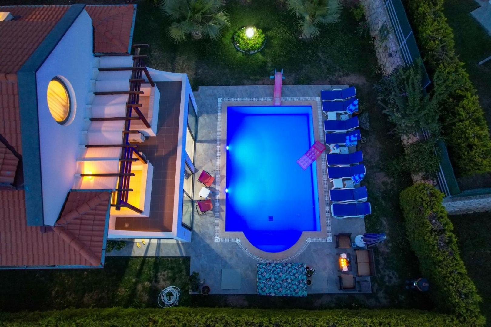 Lorenzo- 4 Bedroom Holiday Villa In Hisaronu 费特希耶 外观 照片