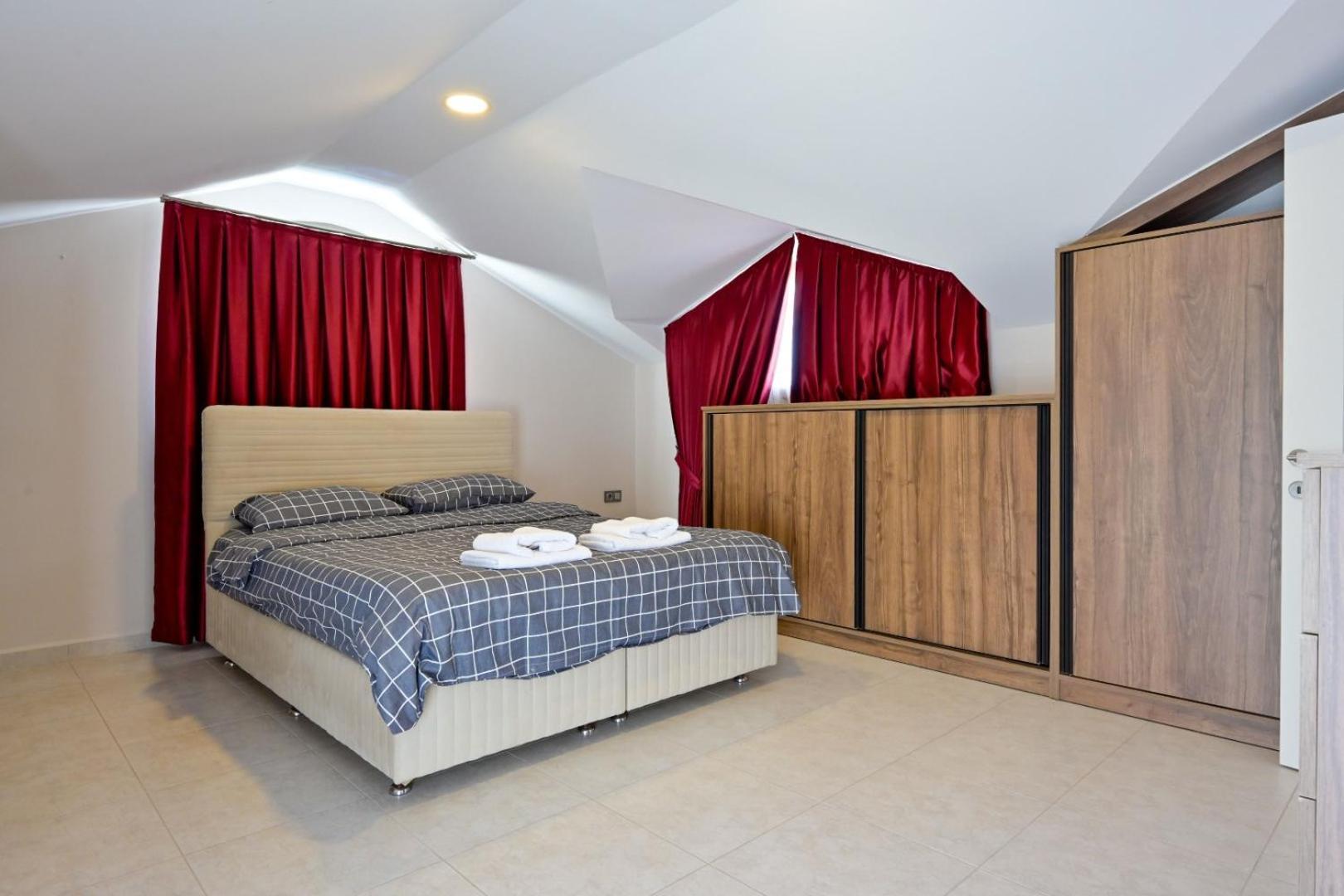 Lorenzo- 4 Bedroom Holiday Villa In Hisaronu 费特希耶 外观 照片